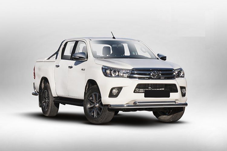 Toyota Hilux / Защита переднего бампера / Защита переднего бампера труба d76/60 двойная