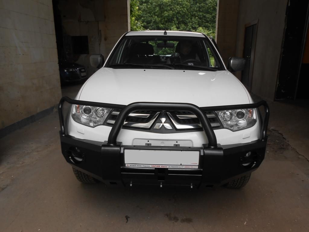 Бампер передний усиленный Triton в максимальной комплектации - Mitsubishi L200 2006-2015 - Бампер передний