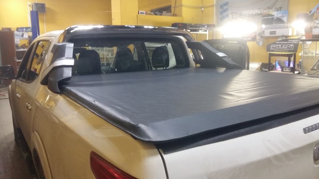 Mitsubishi / L200 2015-2024 / Защитные дуги в кузов / Дуга безопасности кузова пикапа