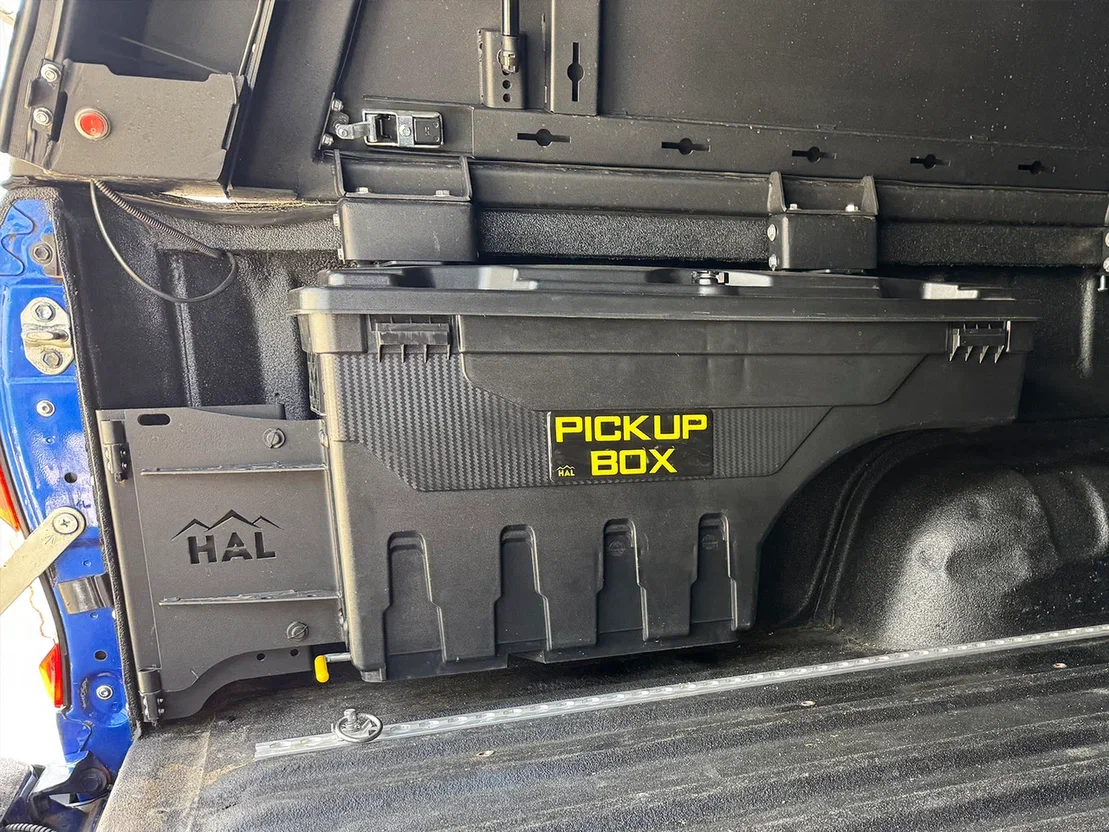 Toyota Hilux / Ящик в кузов / Ящик в кузов, поворотный