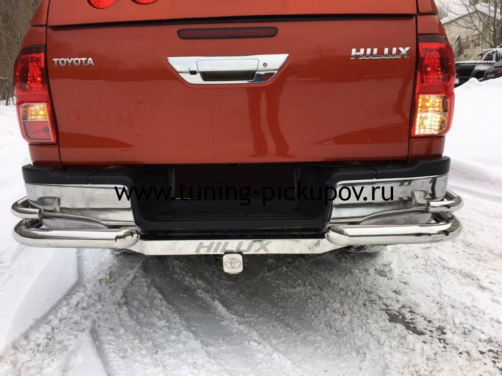 Toyota Hilux / Защита заднего бампера / Защита заднего бампера d76/d42 уголки
