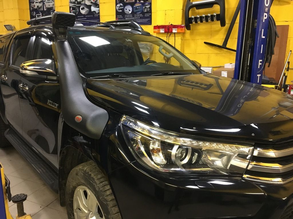 Toyota Hilux / Шноркель / Шноркель 2,8D
