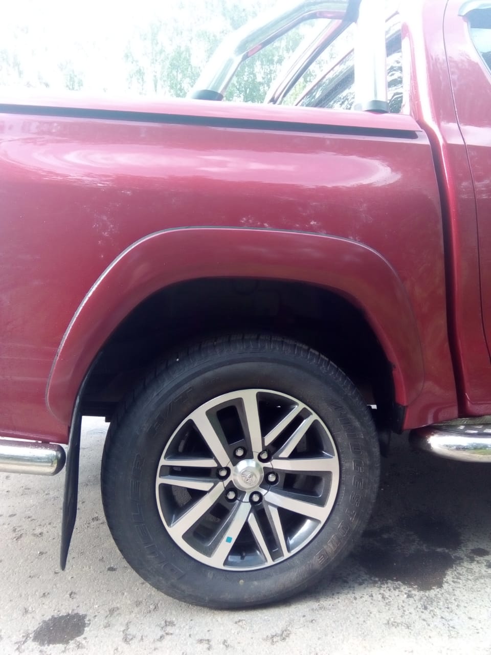 Toyota Hilux / Расширители колесных арок / Расширители колесных арок (оригинал)