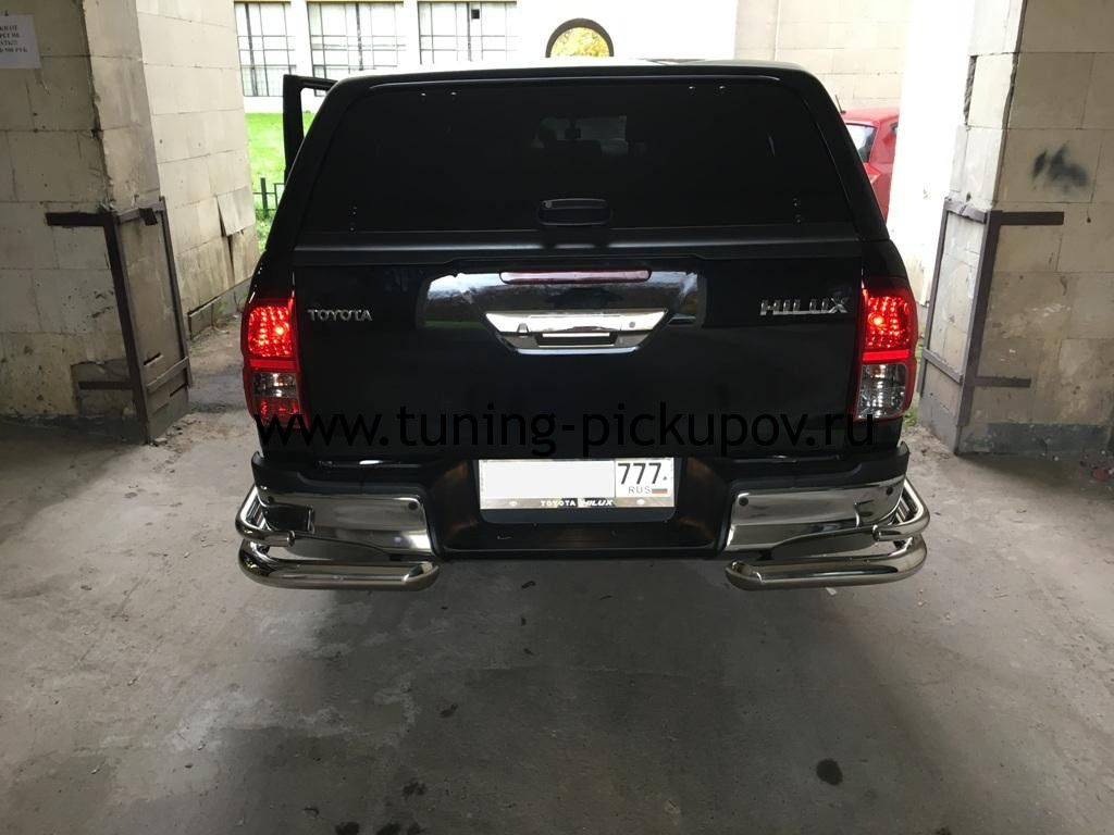 Toyota Hilux / Защита заднего бампера / Защита заднего бампера d76/d42 уголки