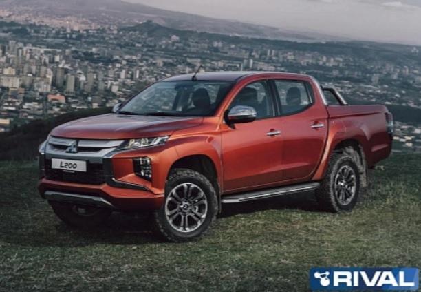 Mitsubishi / L200 2015-2024 / Пороги / Порог-площадка "Premium"