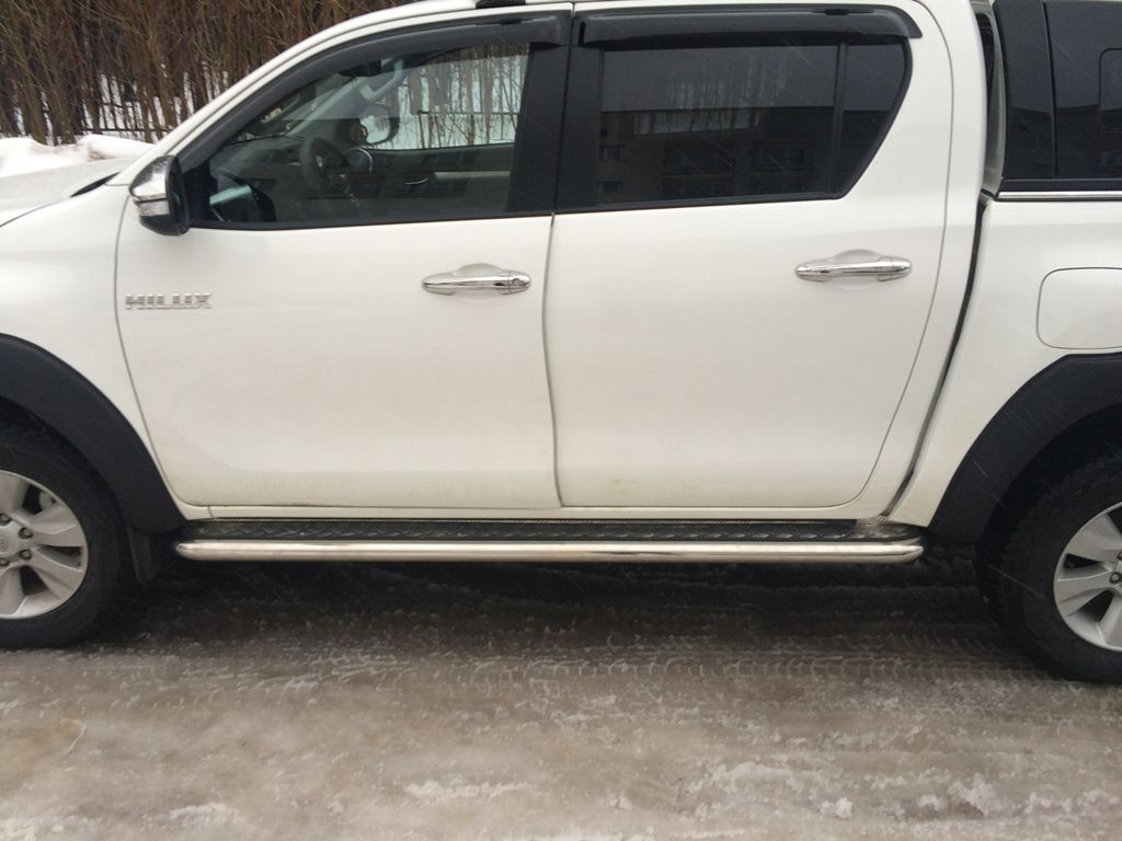 Пороги с листом d-60 - Toyota Hilux 2015-2024 - Пороги - 