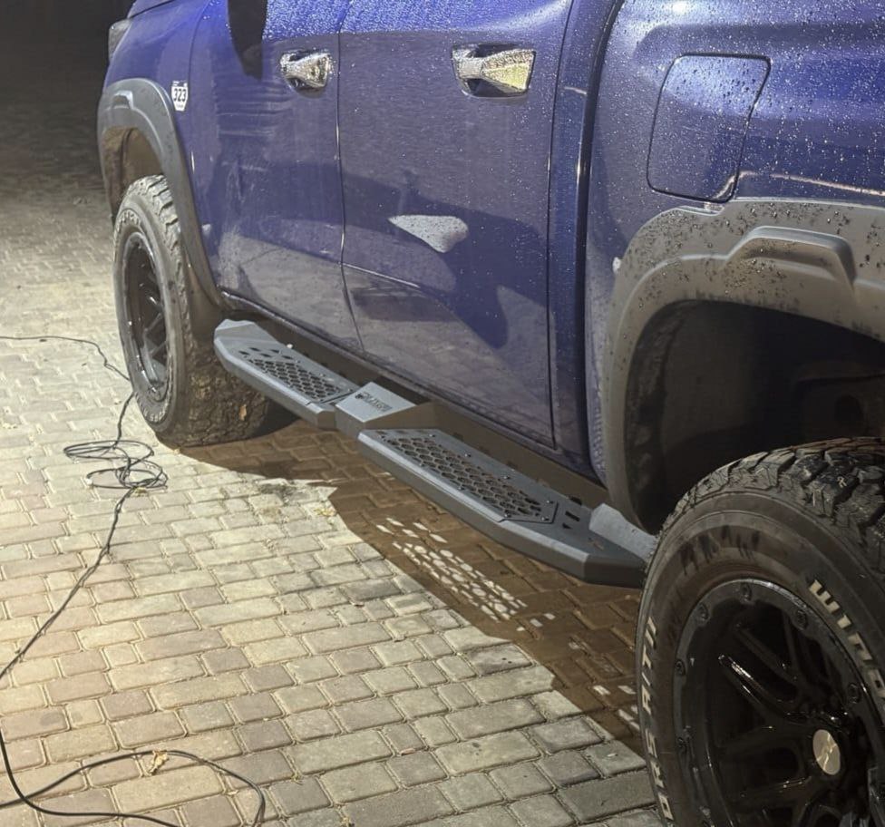 Great Wall / Poer / Пороги / Пороги усиленные (с разделителем), крашенная нержавейка