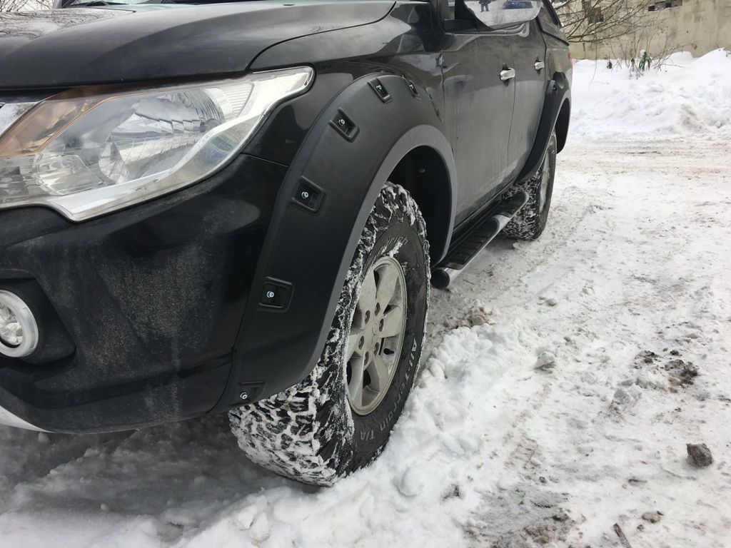 Mitsubishi / L200 2015-2024 / Расширители колесных арок / Расширители колёсных арок (вынос 60 мм)