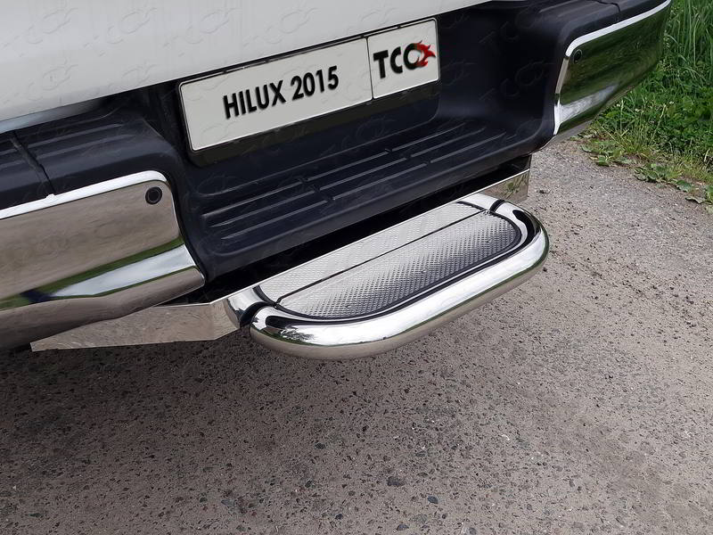 Задняя подножка (нерж. лист) 60,3 мм (под фаркоп)  - Toyota Hilux 2015-2023 - Фаркоп - 