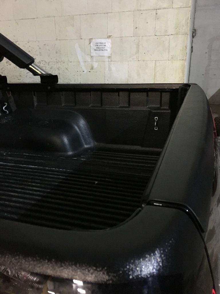 Toyota Hilux / Накладки на борта / Комплект накладок на боковые борта 2 шт.