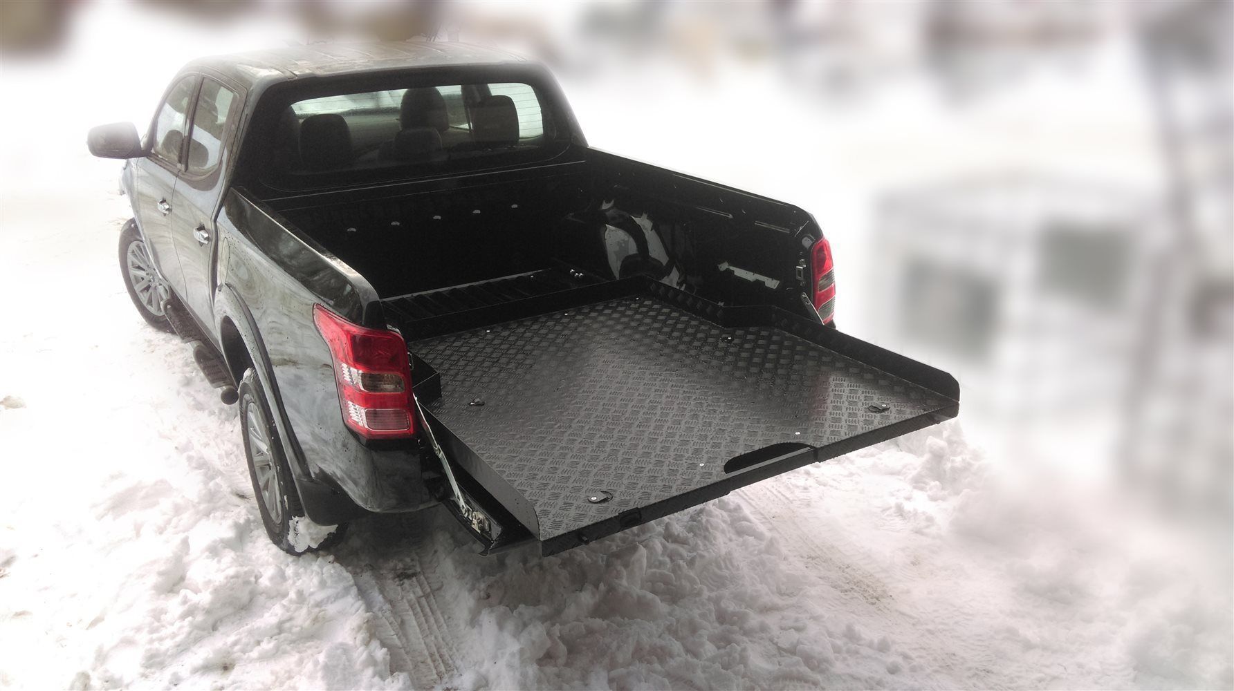 Mitsubishi / L200 2015-2024 / Выкатная платформа / Выкатная платформа