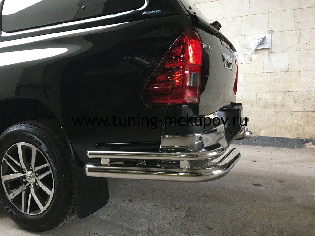 Toyota Hilux / Защита заднего бампера / Защита заднего бампера d76/d42 уголки