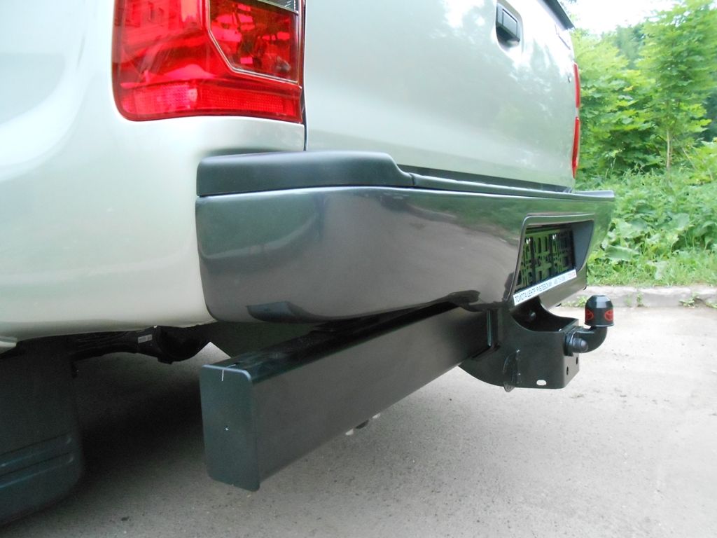 Фаркоп фланцевый - Toyota Hilux 2011-2015 - Фаркоп