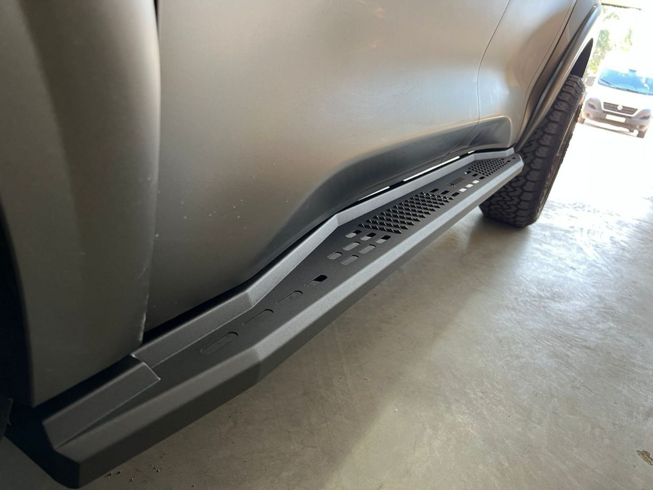 Great Wall / Poer / Пороги / Пороги усиленные, крашенная нержавейка