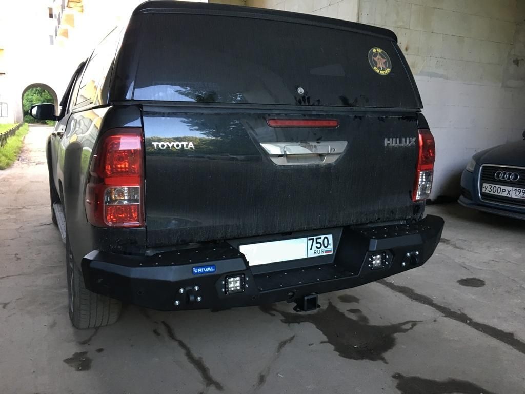 Toyota Hilux / Бампер задний / Бампер задний алюминиевый