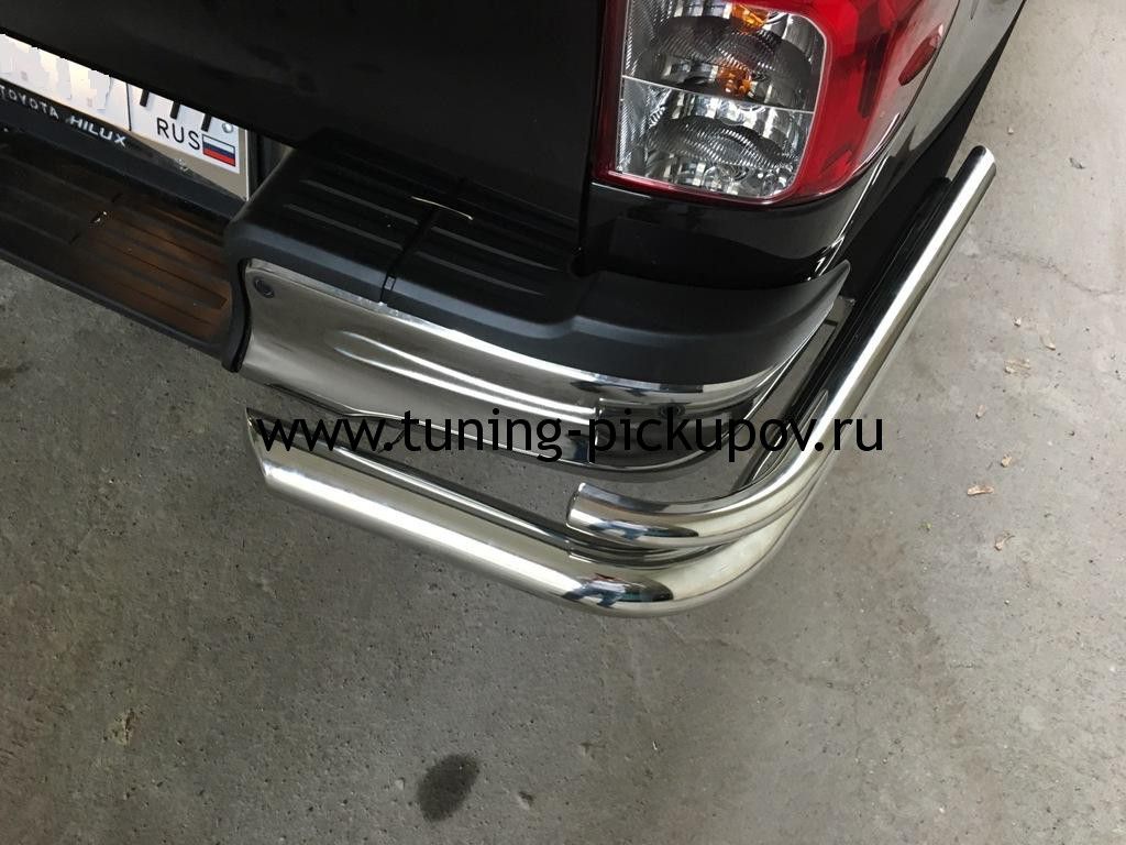 Toyota Hilux / Защита заднего бампера / Защита заднего бампера d76/d42 уголки