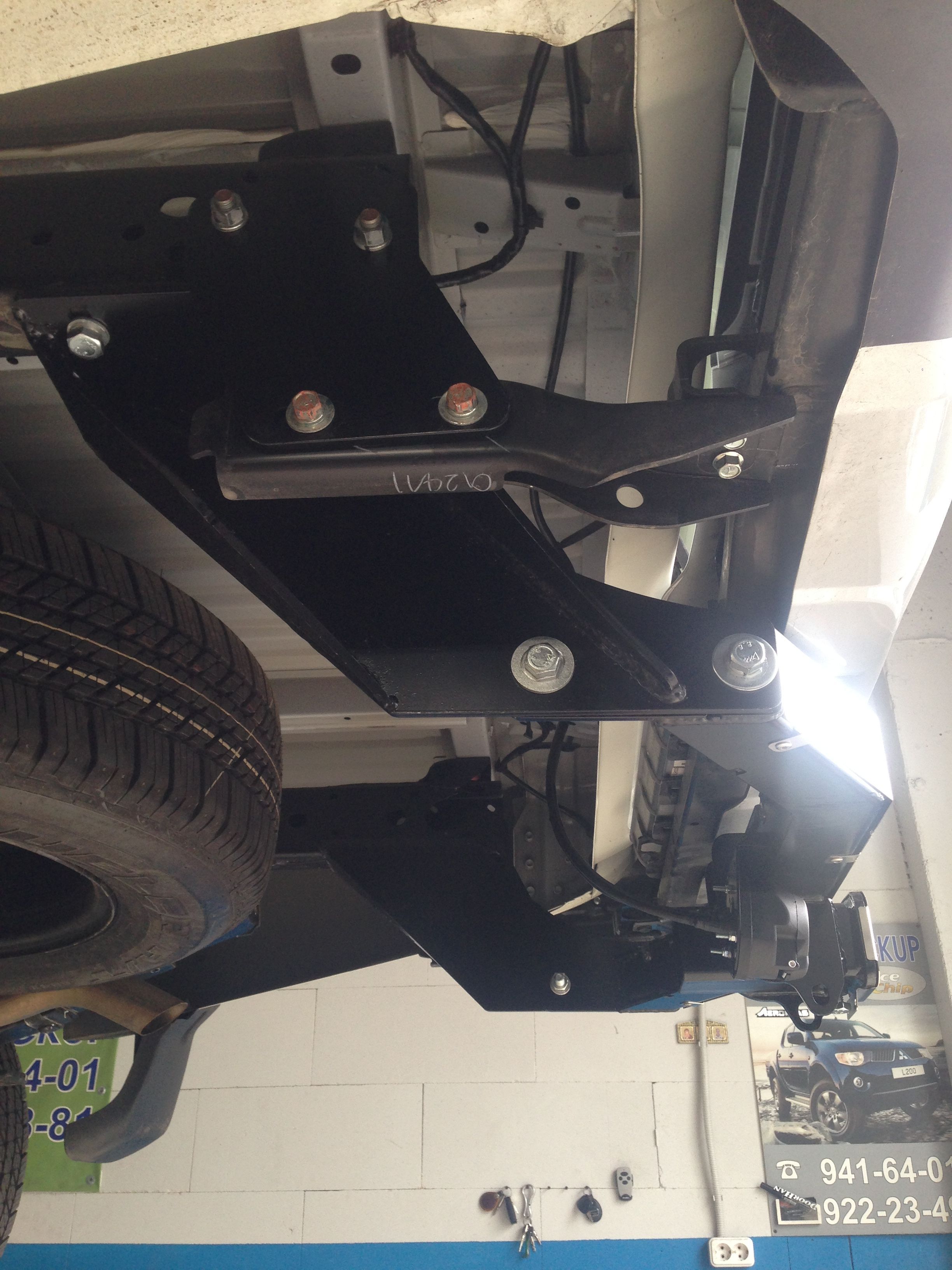 Mitsubishi / L200 2015-2024 / Фаркоп / Фаркоп (с бампером)