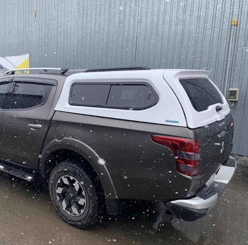 Mitsubishi / L200 2015-2024 / Кунги / Кунг AERO с раздвижными окнами