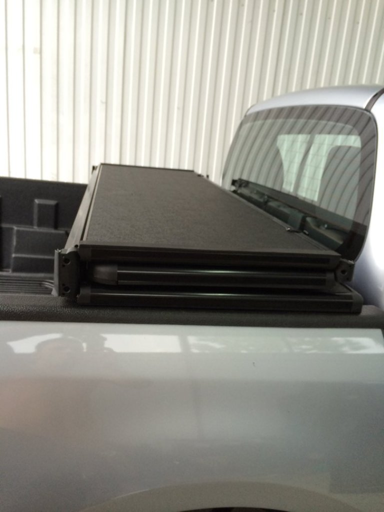 Жесткая трехсекционная крышка - Mitsubishi L200 2006-2015 - Крышки кузова - 