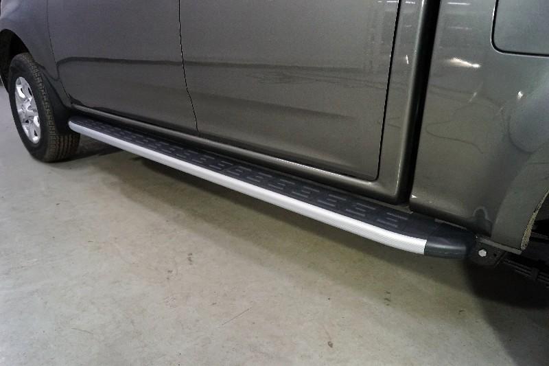 Great Wall / Пороги / Пороги для Wingle 7 / Пороги алюминиевые с пластиковой накладкой (карбон серебро) 2220 мм для Wingle 7