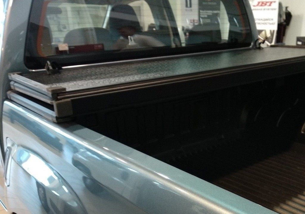 Isuzu D Max / Крышки / Крышка 3х секционная алюминиевая