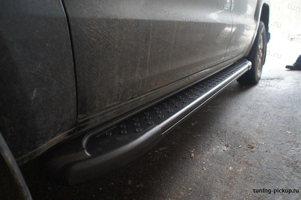Пороги AB004 ARTEMIS Black - Toyota Hilux 2011-2015 - Пороги