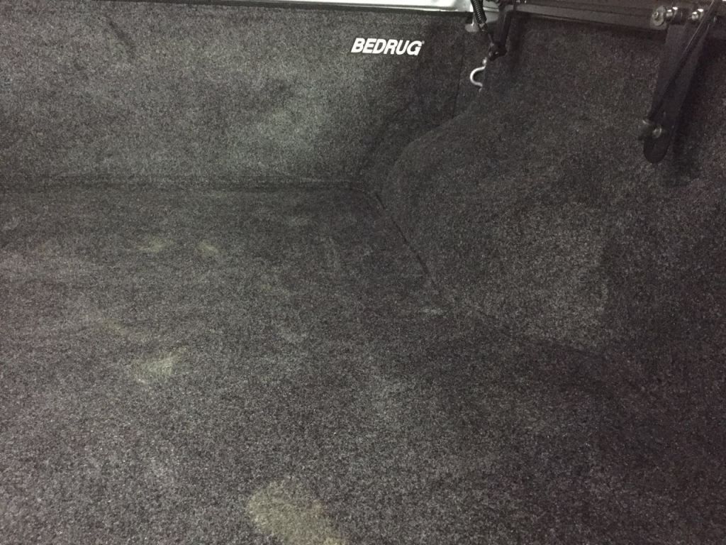 Toyota Hilux / Вставка (вкладыш) в кузов / Мягкий вкладыш в кузов под борт