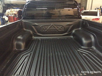 Toyota Hilux / Вставка (вкладыш) в кузов / Вкладыш в кузов на борт