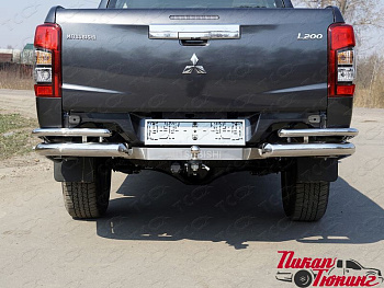 Mitsubishi / L200 2015-2024 / Защита заднего бампера / Защита задняя (уголки двойные) 76,1/42,4 мм для т.с. без бампера