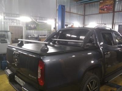 Крышка алюминиевая трехсекционная  Toyota Hilux 2015-2024