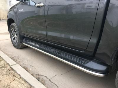 Защита оригинальных порогов 42,4 мм. Revo - Toyota Hilux 2015-2024 - Защита порогов - 