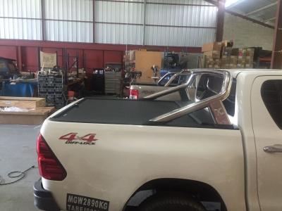 Крышка  Toyota Hilux 2015-2024