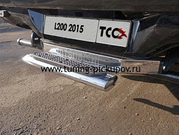 Toyota Hilux / Фаркоп / Задняя подножка овальная 120х60 мм (под фаркоп)