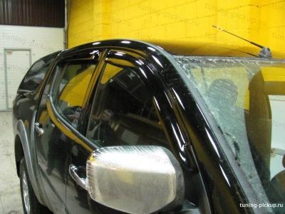 Дефлектор боковых окон - Mitsubishi L200 2006-2015 - Дефлекторы - 