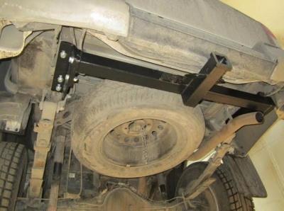 Фаркоп легкосъёмный (американский квадрат 50х50) - Toyota Hilux 2015-2024 - Фаркоп - 