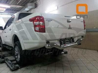Защита заднего бампера одинарная волна d76 - Mitsubishi L200 2015-2024 - Защита заднего бампера - 