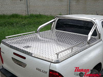 Toyota Hilux / Защитные дуги / Защитная дуга в кузов 76,1мм (для крышки)