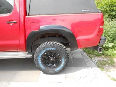 Расширители колесных арок - Toyota Hilux 2011-2015 - Расширители колесных арок - 