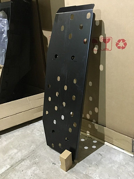 Toyota Hilux / Защита ДВС, РК, КПП, Т.Б. / Защита бака оригинальная