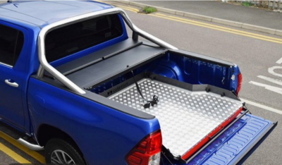 Крышка  Toyota Hilux 2015-2024