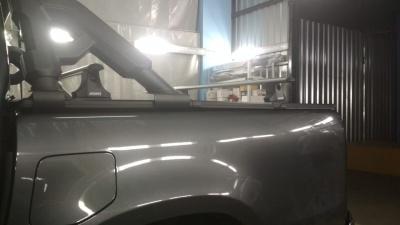 Крышка алюминиевая трехсекционная  Toyota Hilux 2015-2024