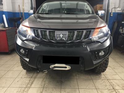 Бампер передний усиленный с площадкой под лебедку (2015-2018) - Mitsubishi L200 2015-2024 - Бампер передний - 