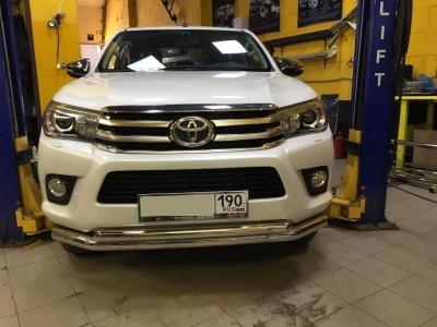 Защита переднего бампера двойная d76/60 - Toyota Hilux 2015-2024 - Защита переднего бампера  - 