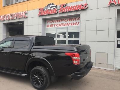 Крышка из АБС пластика (с электроприводом) - Mitsubishi L200 2015-2024 - Крышки кузова - 