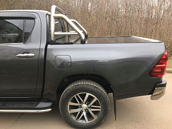 Toyota Hilux / Защитные дуги / Дуга в кузов 60 мм.