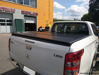 Mitsubishi / L200 2015-2024 / Крышки кузова / Крышка алюминиевая трехсекционная