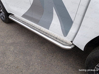 Toyota Hilux / Пороги / Пороги с площадкой 60,3 мм.